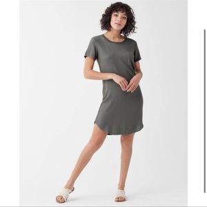 Splendid T-Shirt Dress Size Small, Olive green